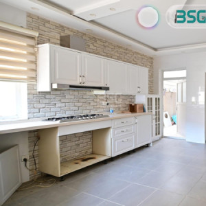 Spacious 4-Bedroom House for Rent image 4