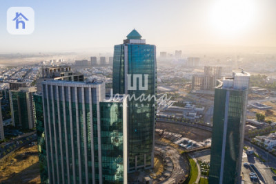 Modern Office with High Rental Income Image 4
