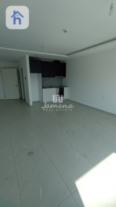 Studio Apartment for Rent Image 3