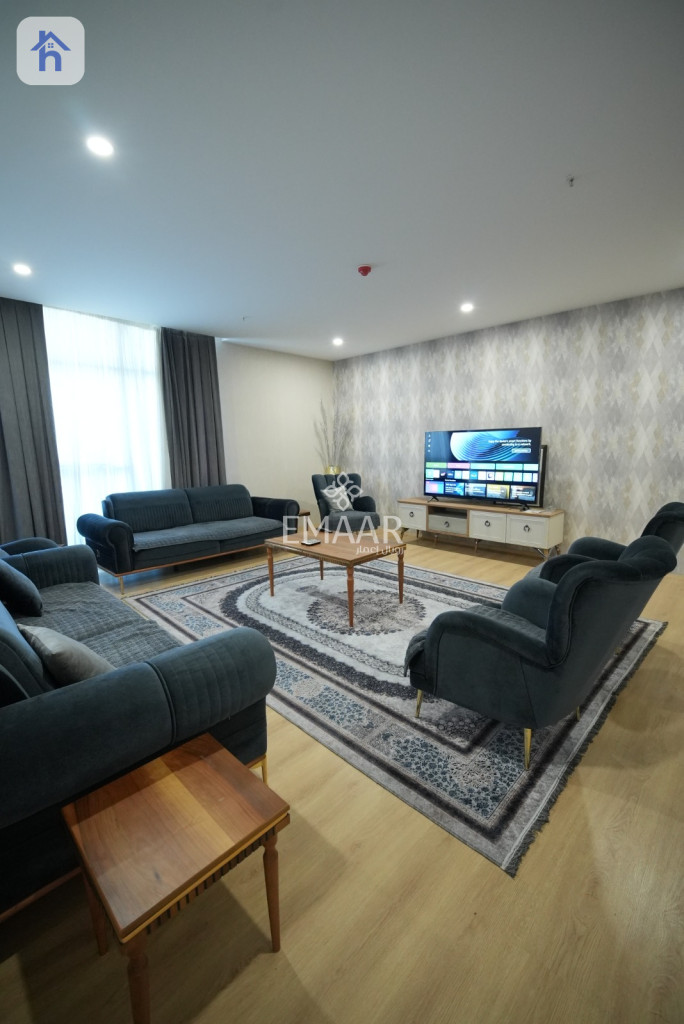 شوقەیەکی ڕاخراو لە وایت تاوەرز