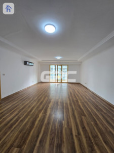 Spacious 3-Bedroom Apartment with Great Views Image 3
