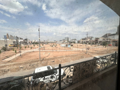 منزل مقابل الحديقة صورة 18