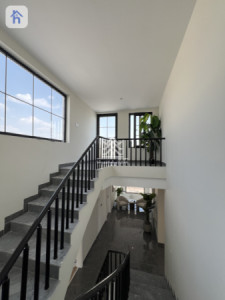 Beautiful 5-Bedroom Home in Erbil image 24