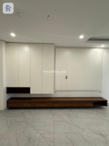 Modern Office in Phoenix Tower Resim 3