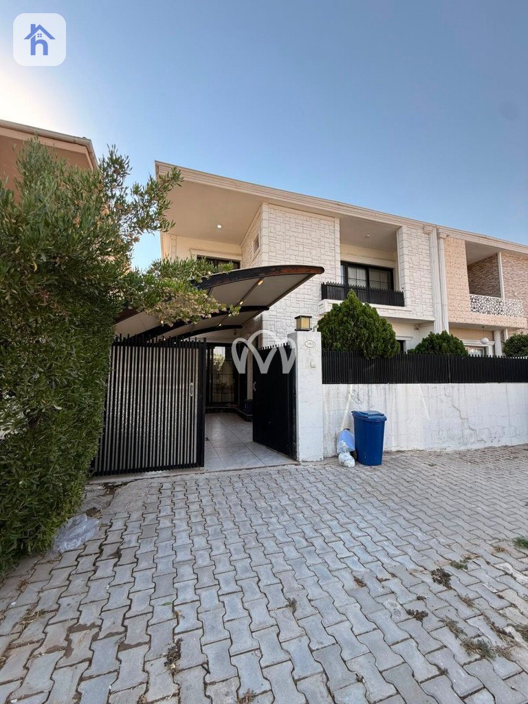 VIP House Opposite Garden