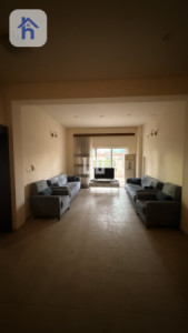 Spacious Villa with 4 Bedrooms Resim 5