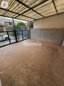 خانوو لەگەل باخچەیەکی فراوان image 19