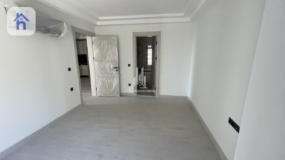 Modern Apartment in Rami Towers Image 3