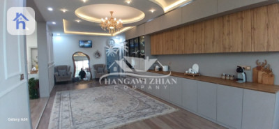 Elegant 8-Bedroom Home in Erbil image 6