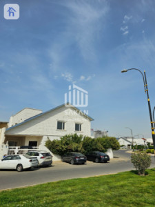 House (516m²) image 4