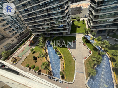 Bright Studio Apartment on the 7th Floor Resim 6