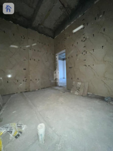 Spacious Villa with 9 Bedrooms Image 25