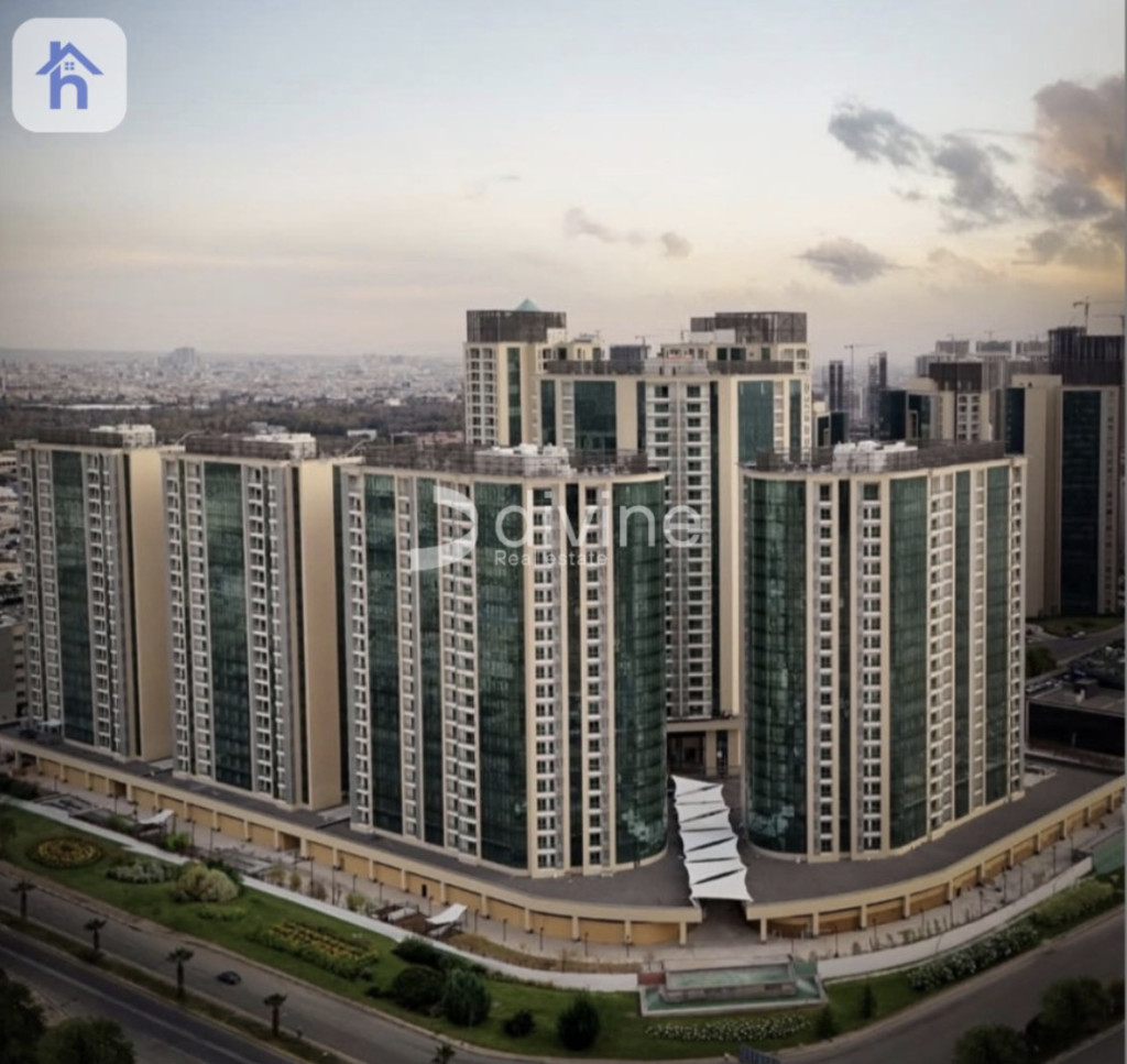 2 bedroom apartment in Empire Square