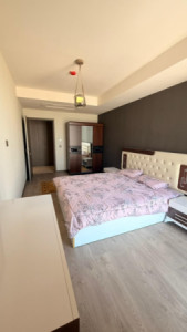 شقة مؤثثة للإيجار صورة 4