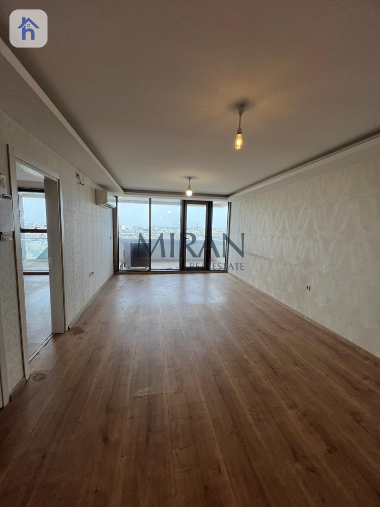 Modern one bedroom apartment Image 2