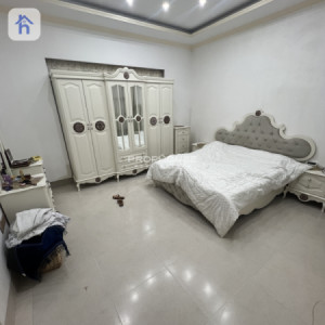 5-Bedroom House For Sale Image 9