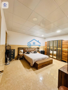 Spacious Family Home Image 5