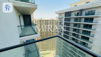 Modern Apartment in Prime Location Image 9