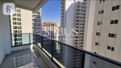 Luxurious Apartment with Stunning Views Image 16