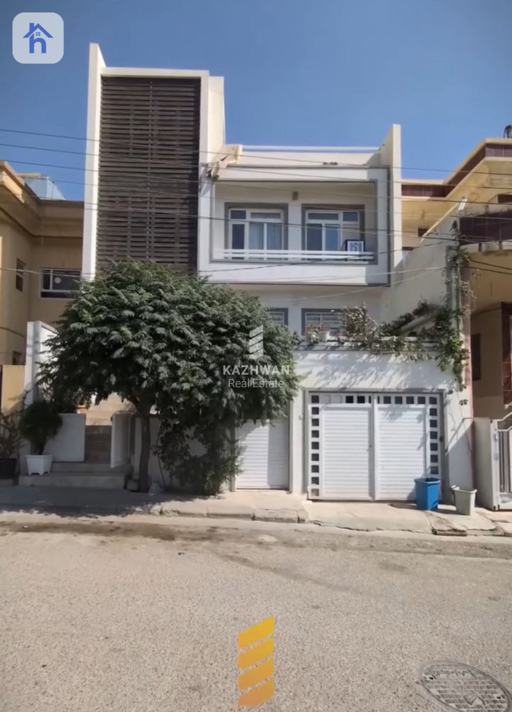 منزل مقابل الحديقة