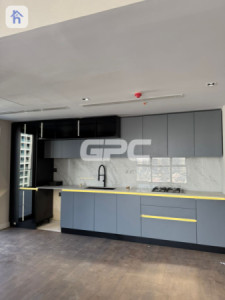 Modern Apartment with Terrace Resim 3