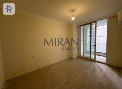 Bright and Airy 1BR Apartment for Rent Resim 3