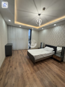 Modern Apartment with 4 Bedrooms Resim 11