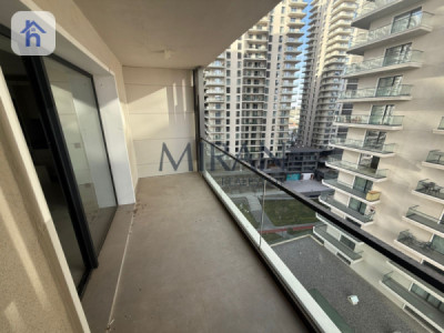 Cozy Studio Apartment in High Floor Resim 8