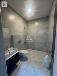 120m² Office in Life Towers Resim 5