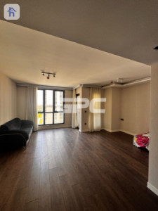 Studio Apartment image 2