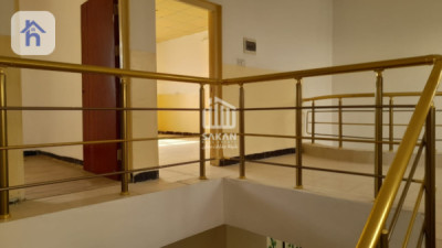 Spacious Family Home with 4 Bedrooms Image 11