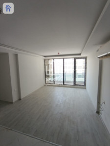 Corner Apartment image 3