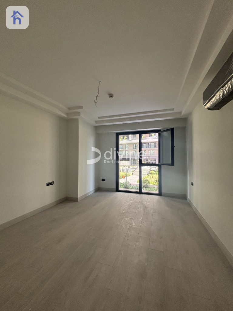 Chic Apartment with 1 Bed in Rami Towers