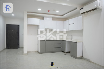 Modern 1-Bedroom Apartment with Stunning Views image 6