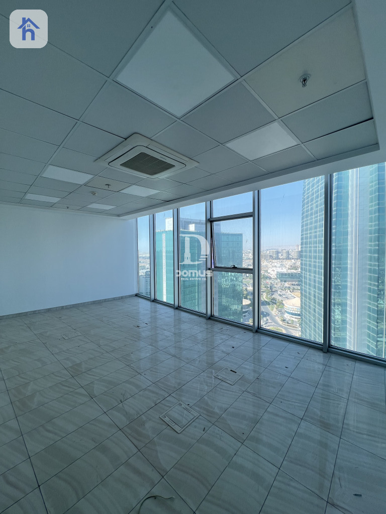 Modern office space in Empire Business Towers Image 2