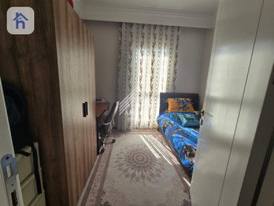 Spacious 3 Bedroom Apartment for Sale Image 6