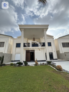 ڤێلای فراوانی ٦ ژووری نووستن لە گوندی ئارام وێنە 5