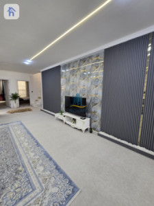 Modern Family Home with 4 Bedrooms Image 7