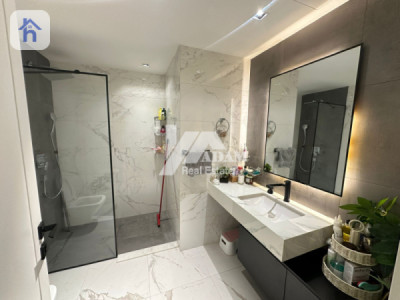 Apartment in Cash image 3