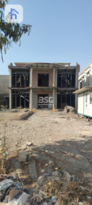 Spacious House with 6 Bedrooms image 1