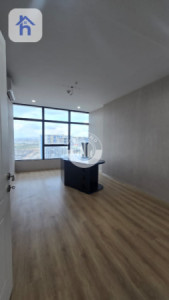 Bright and Airy Apartment image 3
