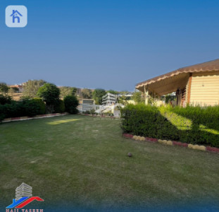 800m² Farm with 2 Bedrooms image 2