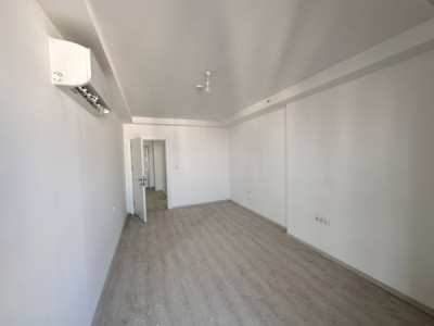 Contemporary Living in Empire Pearl Towers p6 Image 9