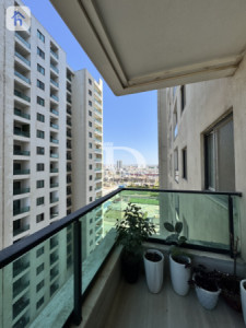 شوقەیەکی فراوانی ٣ ژووری نوستن وێنە 17