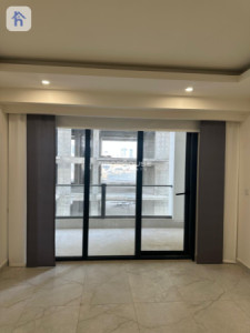 Modern Office in Phoenix Tower Resim 9