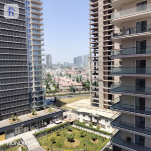 Modern Studio Apartment, Great Views! image 7