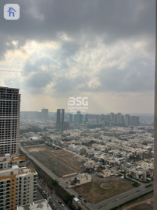 High-rise Apartment with Stunning Views Resim 4