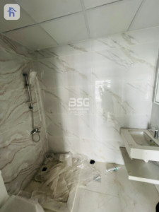 Spacious 2 Bedroom Apartment Image 6