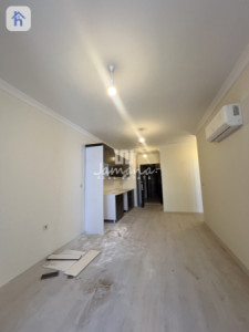 Spacious Apartment with Modern Design image 1