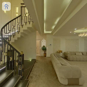 Luxury House with 360° Image 9